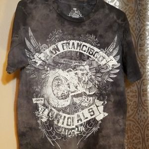 Levi Dark Grey Medium VTG Tshirt (Sanfrancisco Originals) pre owened RN#117508